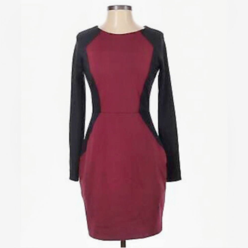 NWT Banana Republic Size 6 Bodycon Black Burgundy Long Sleeve Dress Knit Stretch